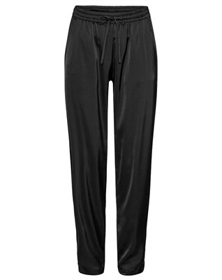 Cora Bukser - Semi Rich Black